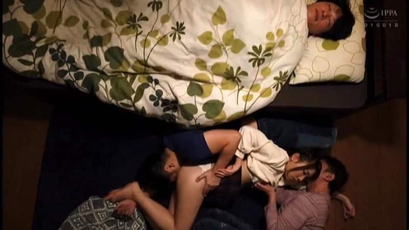 Nửa đêm vụng trộm cùng vợ bạn thân